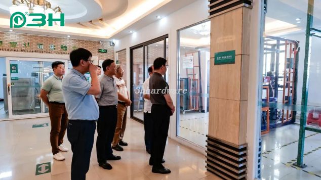 3h-ฮาร์ดแวร์-สมาคมก่อสร้าง 2