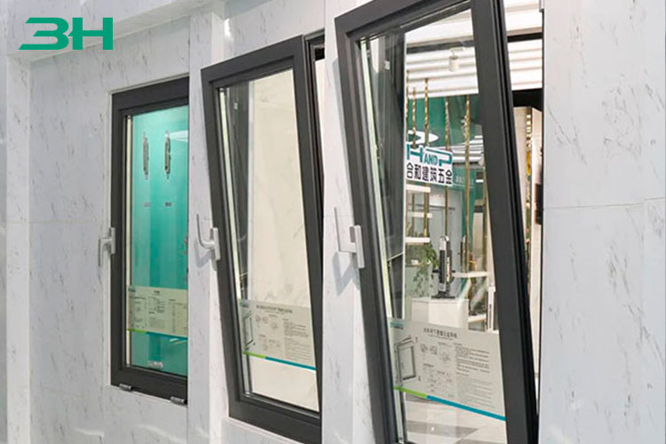 ซัพพลายเออร์ฮาร์ดแวร์